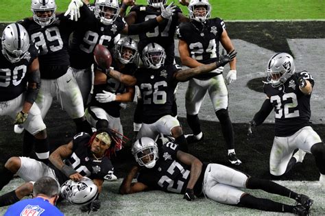 Raiders Have 10 Defenders On Nfl Covid 19 Reserve Ahead Of Chiefs Game