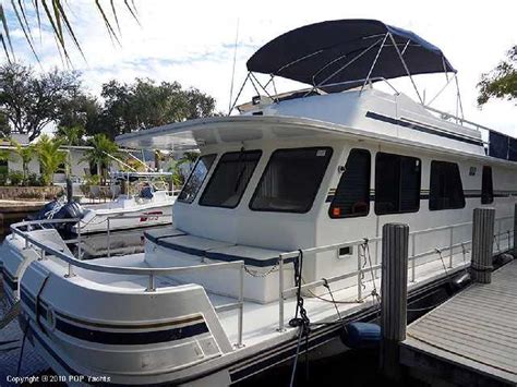 Nd Image For Gibson Boats Executive Houseboat