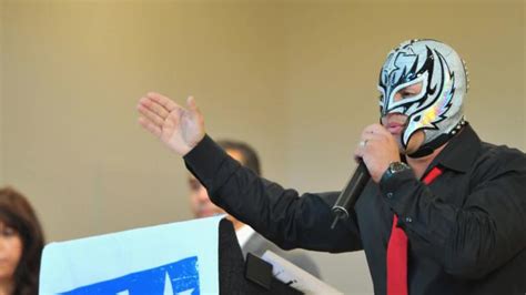 La WWE Anuncia Una Ceremonia De Retiro Para Rey Mysterio CNN Video