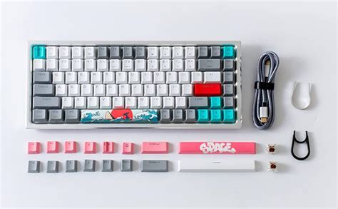 YUNZII AK Key Hot Swappable Gaming Mechanical Keyboard With Double Shot PBT Keycaps RGB