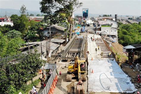 Jembatan Cikereteg Sudah Bisa Dilalui Sepeda Motor Dan Pejalan Kaki