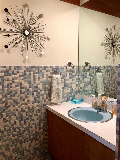 Mosaic bathroom tiles - 3 unique designs in Kim's 1962 house - Retro ...