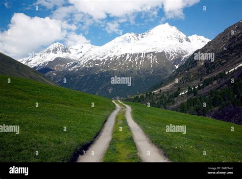 Alps Austrian Mountain Range Hi Res Stock Photography And Images Alamy