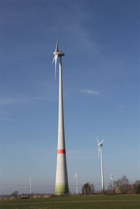 Enercon E 82 E2 2 000 2 00 MW Wind Turbine