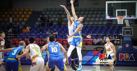 Pba Preview Rain Or Shine Elasto Painters Vs Magnolia Chicken