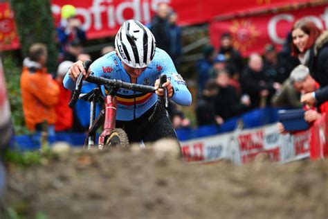 Emiel Verstrynge Wins U23 Men S Title At Cyclo Cross European