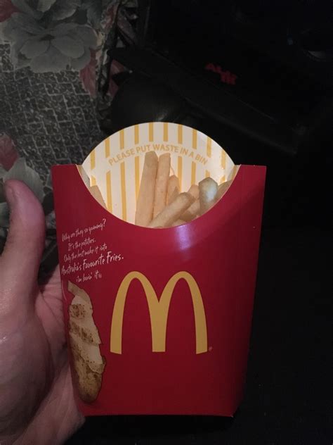 A “large” chips from McDonalds : r/australia