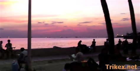 Slutty Brunette Eastern Diva Zara Exposes Curves During Sex