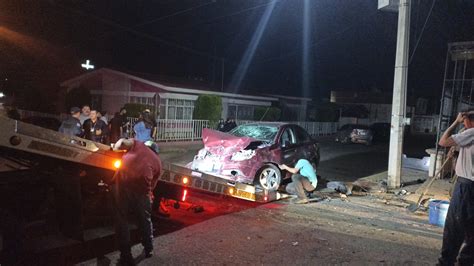 Al Menos Lesionados En Aparatoso Choque En La Colonia Altavista