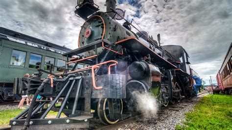 Photos Locomotive HDRI antique Trains 2560x1440