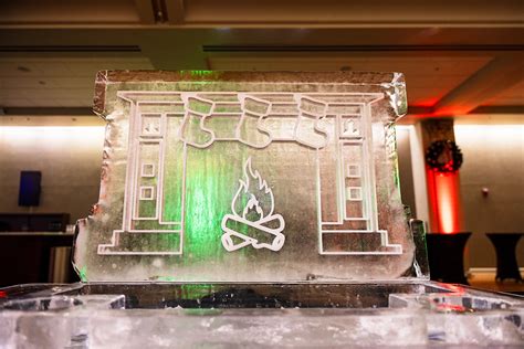 Ice Sculptures – BIG ICE