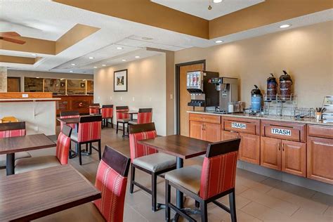 Comfort Inn Wings Stadium - UPDATED 2023 Prices, Reviews & Photos (Kalamazoo, MI) - Hotel ...