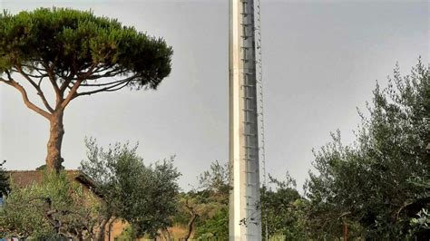 Cesano Spunta Unantenna Di Trenta Metri Ma Nessuno Sapeva Nulla