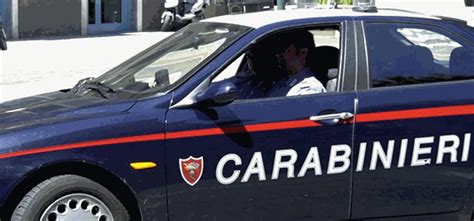 Ragazzino Picchiato E Rapinato Per Strada Da Due Suoi Coetanei La Stampa