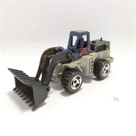 Jual Hot Wheels Wheel Loader Biru Base Besi Loose Kota Surabaya Doels Garage Tokopedia