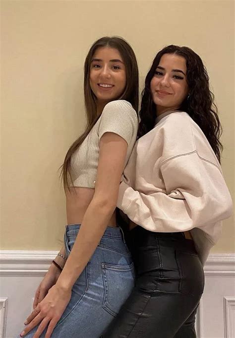 2 Pick One Nudes PickOne NUDE PICS ORG