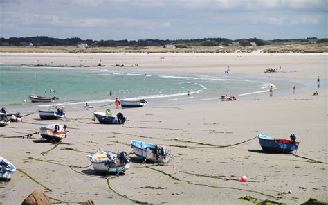 Plage de Pors-Carn / Finistère / Brittany // World Beach Guide