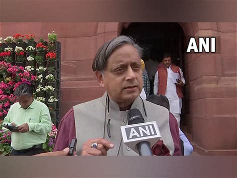 Every Corner Of World Hears Voice Of India Shashi Tharoor On Rahul