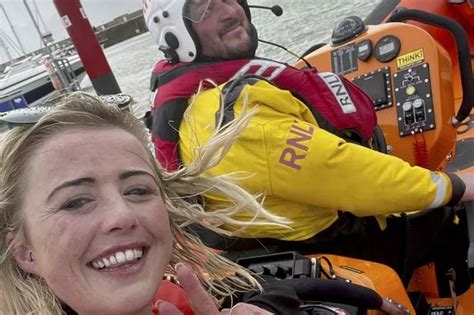 OnlyFans Model Almost Drowns In Cave While Taking Naked Pics As Tide Floods In Mirror Online