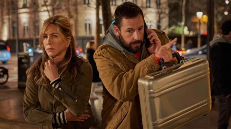 Estrenos Netflix Adam Sandler Y Jennifer Aniston Regresan Con Una Nueva Misión En Misterio A