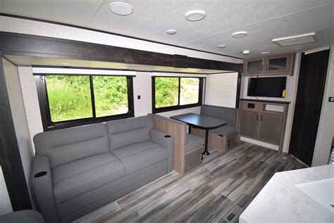 NEW 2024 Jayco Jay Flight 265RLS Christie S RV