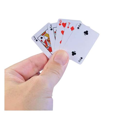 World S Smallest Playing Cards Mind Games Canada