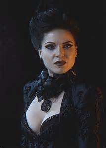 L P P Evil Queens Regina Mills Queen Outfit