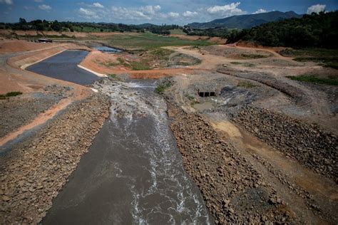 Minería ilegal se fortalece al sur de Venezuela tras ofensiva de Brasil