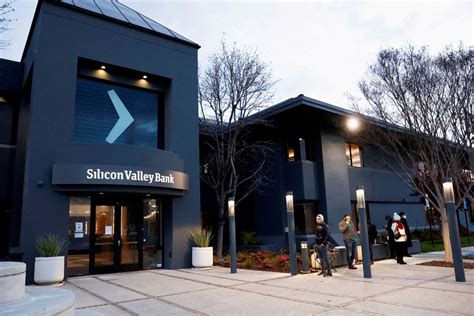 svb financial group ceo cfo resigned  week  globe  mail