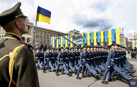 Відходять від «совка»: стало відомо про зміни у параді до Дня ...