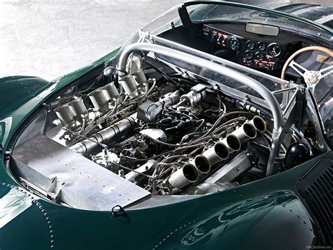 Jaguar XJ13 V12 engine. [1600x1200] : r/MachinePorn