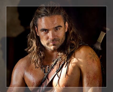 Какую тайну хранят древние руны: Шлем благоговения в древней культуре ...