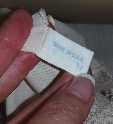 Vintage Van Raalte Nylon Full Slip Ivory Nude Small M Gem