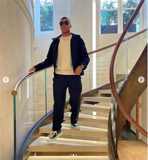 L Incroyable Maison De Plusieurs Millions D Euros De Kylian Mbapp