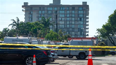 Desalojan Edificio De Departamentos Por Colapso Parcial De Techo En Miami