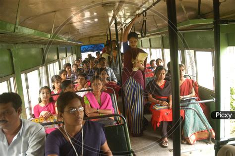 Image Of Group Of Indian College Girls Traveling In A Bus QD633882 Picxy