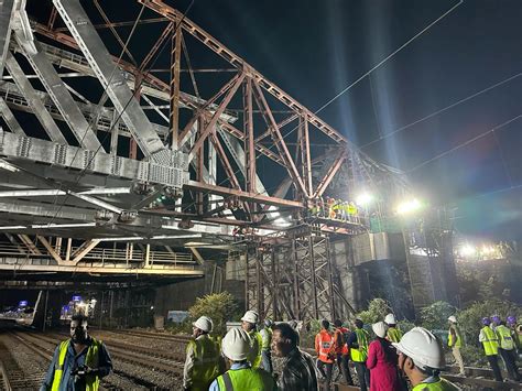 DFCCIL On Twitter Closertocompletion The Second Girder Of 80 Meters