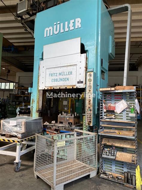 Müller ZE400 metaalpers te koop Italië, XU32432