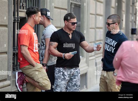 Dj Pauly D Ronnie Ortiz Magro Mike The Situation Sorrentino And