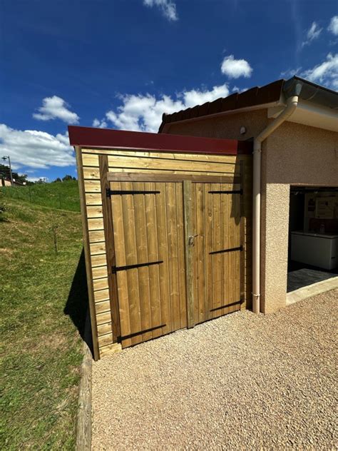 Pose D Abri De Jardin En Bois Sur Mesure Roanne Terrasse D Tente Et