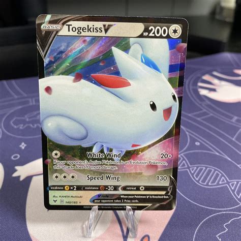 POKEMON TCG CARD Togekiss V 140 185 Vivid Voltage 2020 Ultra Rare Holo