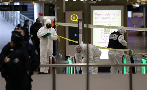 Attaque Au Couteau à La Gare De Lyon Le Suspect Mis En Examen Et