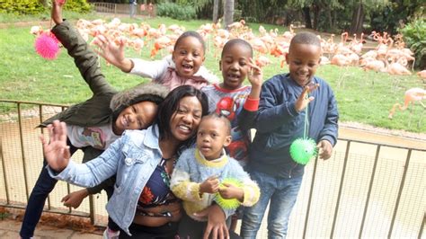 Zoo Welcomes Scores Of Families Friends For Mothers Day Celebration