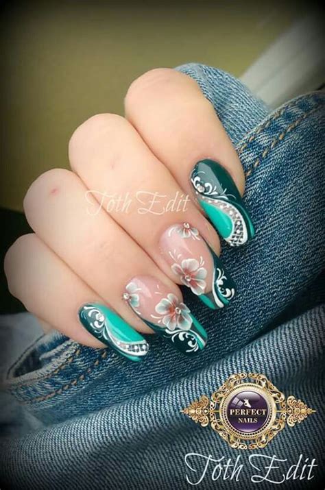 Acrylic nail designs glitter – Artofit