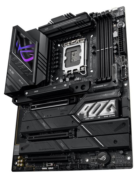 Asus Republic Of Gamers K Ndigt Vier Neue Intel Z Mainboards An