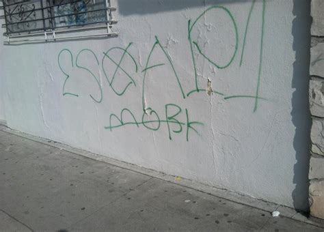 Cross Atlantic Piru graffiti dissing MOB Piru : r/CaliBanging