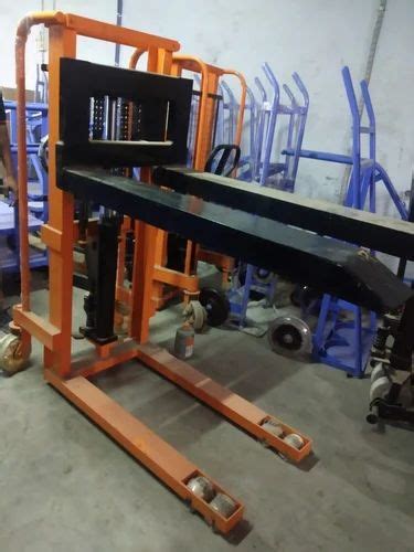 Mild Steel MINI HAND STACKER For Material Handling Manual Type At Rs