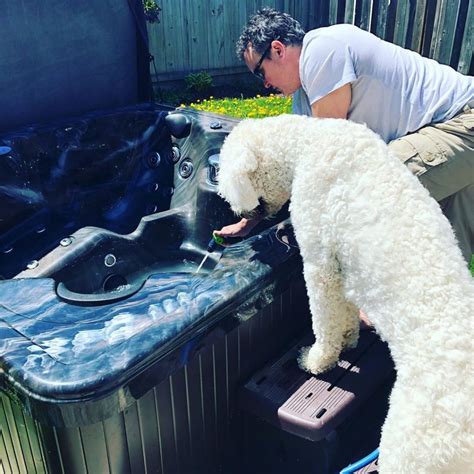 Cleaning A Hot Tub An All In One Guide ByRossi