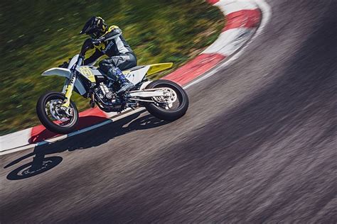 Husqvarna Motorcycles Unveils All New Fs 450 Supermoto Gh Motorcycles