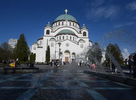 Patrijarh Porfirije poziva na molitve za mir na KiM koje će se služiti